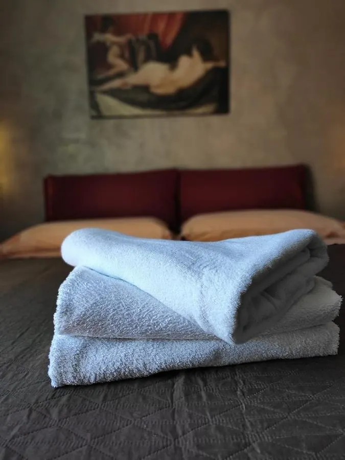 “Donna Carmela” Apartment Naples 0*,